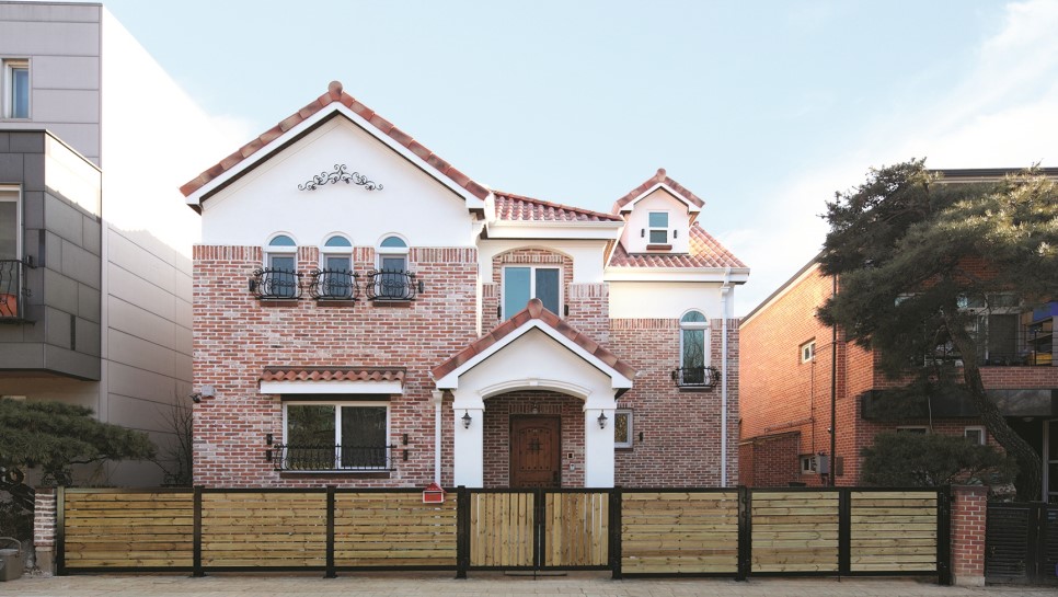 경기 부천 작동 60평형 목조주택