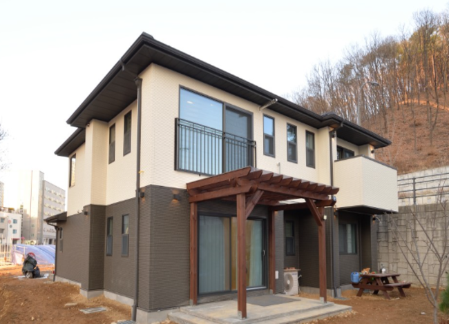 경기 용인 50평대 목조주택